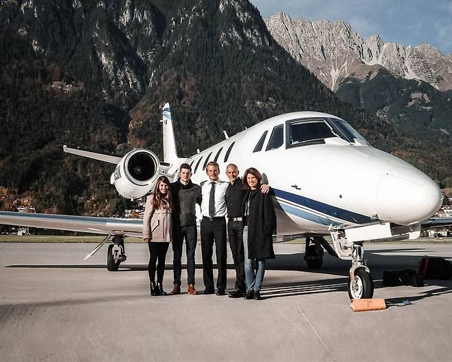 <instagram @pilotpatrick>