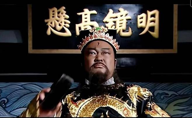 드라마 속 포청천. 출처 : 바이두