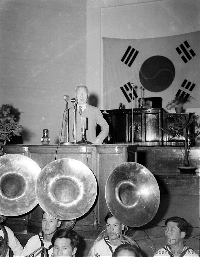 이승만 대통령 국회의장.부의장선거기념사(1954)