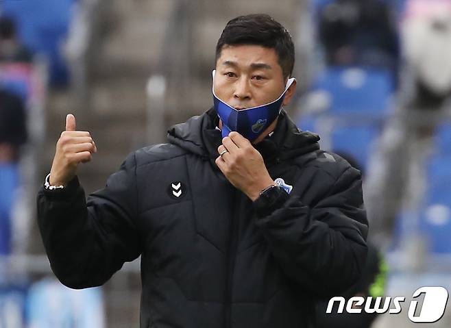 축구대표팀 임시 사령탑에 선임된 김도훈 감독2020.11.1/뉴스1 ⓒ News1 윤일지 기자