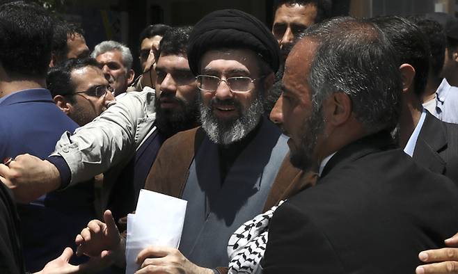 이란의 최고지도자 아야톨라 알리 하메네이의 둘째 아들 모즈타바 하메네이. AP연합뉴스