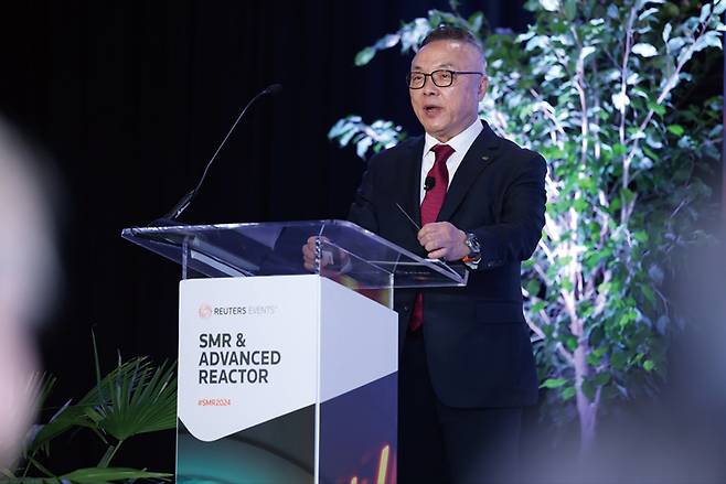황주호 사장이 5월1일(현지시간)부터 이틀간 미국 애틀랜타에서 열린 'SMR & Advanced Reactor 2024' 컨퍼런스에 참석해 기조연설을 하고 있다. ⓒ한수원 제공