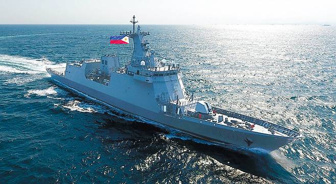 HD현대중공업이 2020년 필리핀 해군에 인도한 ‘호세리잘함’. HD현대 제공