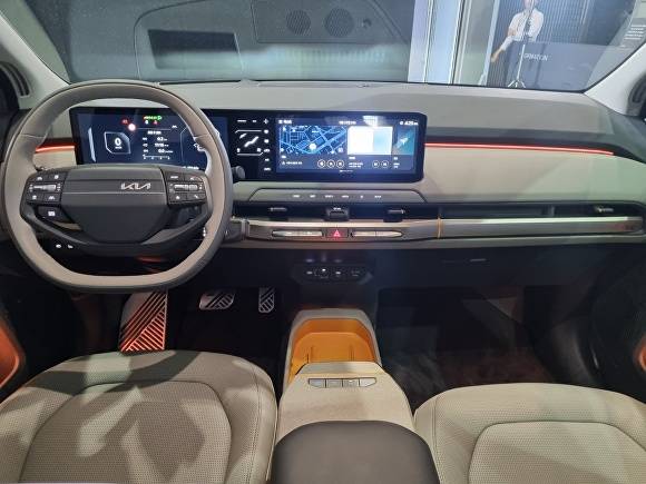 기아 EV3 내부. [사진=홍성효 기자]