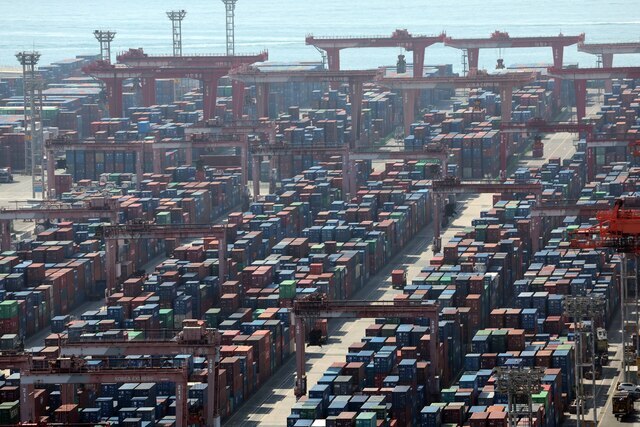 한국은행은 24일 '최근 G2 경제상황에 대한 평가 및 시사점'을 통해 "올해 들어 미국과 중국은 양호한 성장세를 나타내며 세계경제는 연착륙 가능성이 높아지고 있다"고 밝혔다. /뉴시스