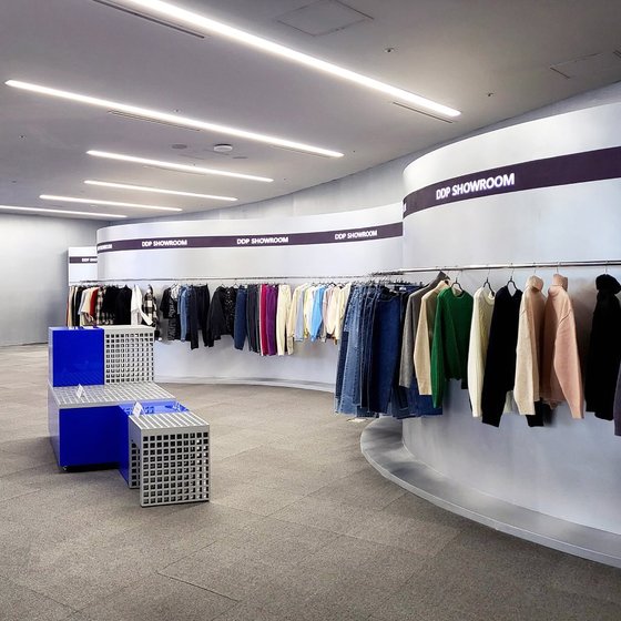 DDP 쇼룸 2층은 동대문 상권과 연계한 브랜드 쇼룸과 패션창업자를 양성하는 공간이다. [사진 서울시]