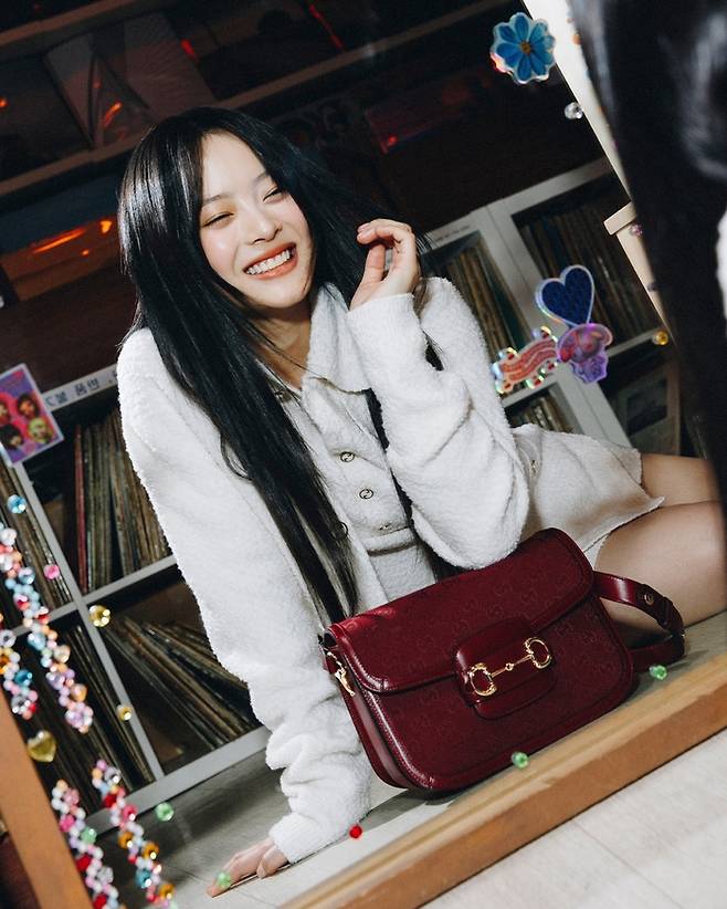 뉴진스 하니와 함께한 새로운 구찌 홀스빗 (Horsebit) 1955 광고 캠페인