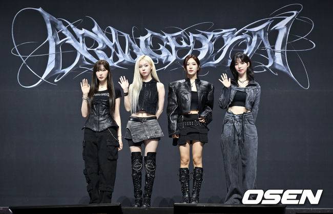 [OSEN=조은정 기자]에스파가 포즈를 취하고 있다. 2024.05.27 /cej@osen.co.kr