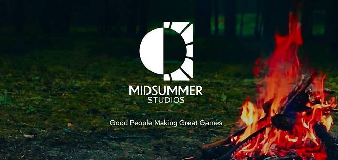 미드서머 스튜디오