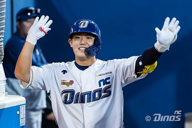 박한결은 28일 창원 NC파크에서 열릴 '2024 신한 SOL Bank KBO 리그' KIA 타이거즈와 주중 3연전 첫 경기에서 6번타자 좌익수로 선발 출전한다. NC 다이노스