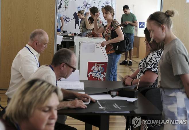 리투아니아 대선 투표 [EPA 연합뉴스 자료사진. 재판매 및 DB 금지]