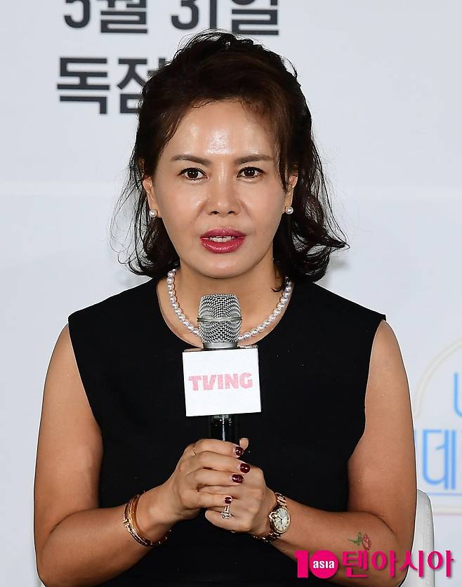 백미경 작가./사진=조준원 기자