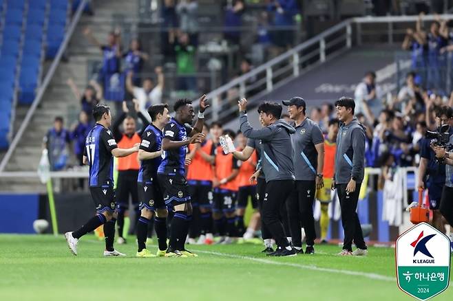 선제골을 넣은 뒤 기뻐하는 인천 음포쿠. 사진제공 | 한국프로축구연맹