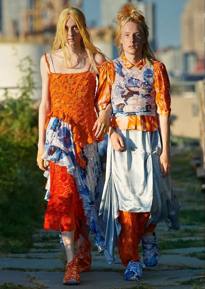 콜리나 스트라다 2022 S/S 컬렉션