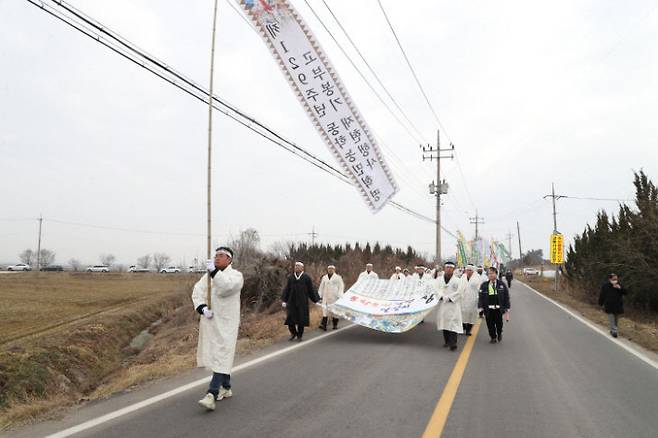 전북특별자치도 정읍시가 동학농민혁명 제130주년을 맞아 동학농민혁명의 시작인 고부 농민봉기 재현행사를 개최한다. 정읍시 제공