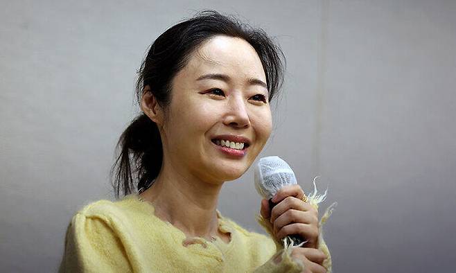 민희진 어도어 대표가 31일 오후 서울 중구 한국프레스센터에서 열린 기자회견에서 어도어 임시주주총회에 대한 입장을 밝히고 있다. 뉴시스