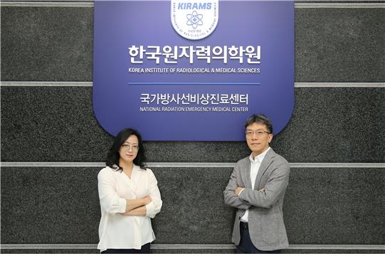 한국원자력의학원 이달님(왼쪽), 서성원 박사 연구팀 [한국원자력의학원 제공. 재판매 및 DB 금지]