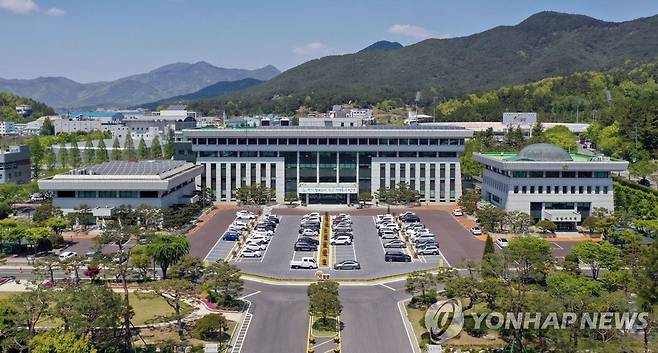 경남 밀양시청 전경 [밀양시 제공. 재판매 및 DB 금지]