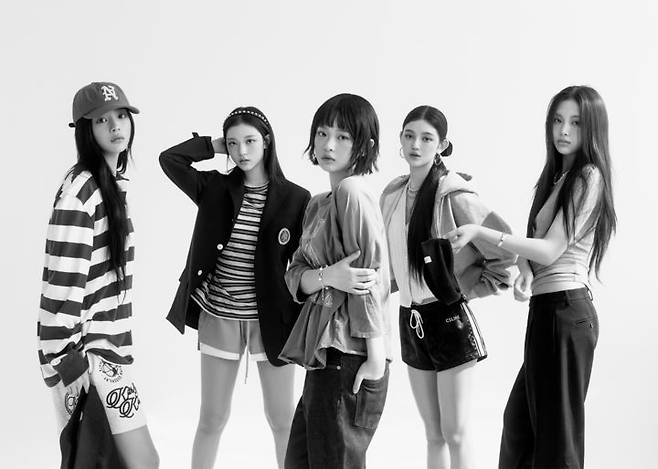 [서울=뉴시스] 뉴진스. (사진 = 어도어 제공) 2024.06.04. photo@newsis.com *재판매 및 DB 금지