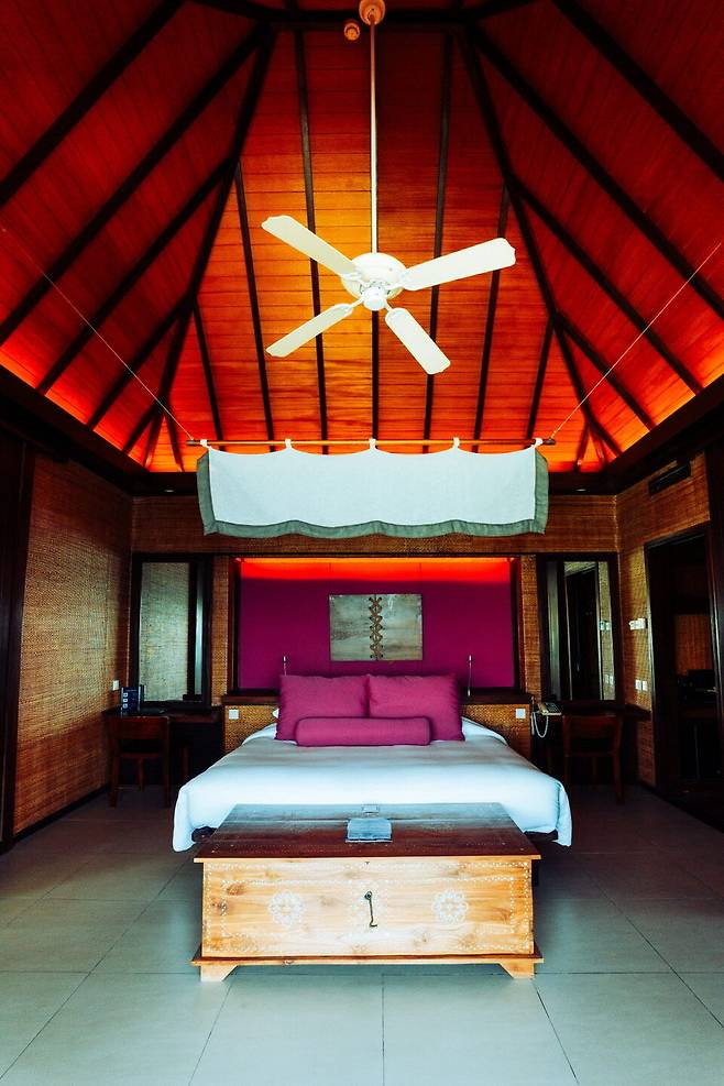 클래식한 분위기의 객실 내부