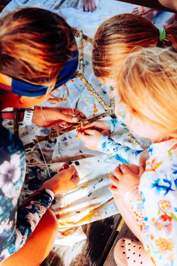 산호초 묶기 체험. 아이들의 질문과 웃음이 끊이질 않는 시간