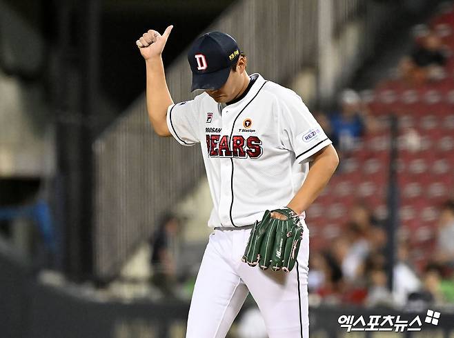 정철원은 4일 창원 NC파크에서 열릴 '2024 신한 SOL Bank KBO 리그' NC와 주중 3연전 첫 경기를 앞두고 1군에 복귀했다. 엑스포츠뉴스 DB