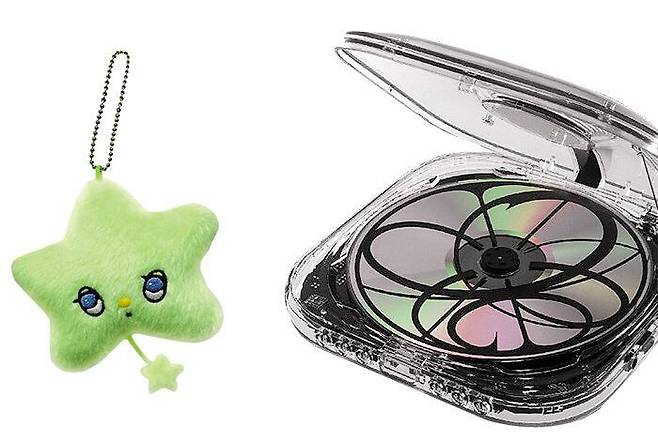 NCT 위시의 키링, 에스파의 CDP 한정판.