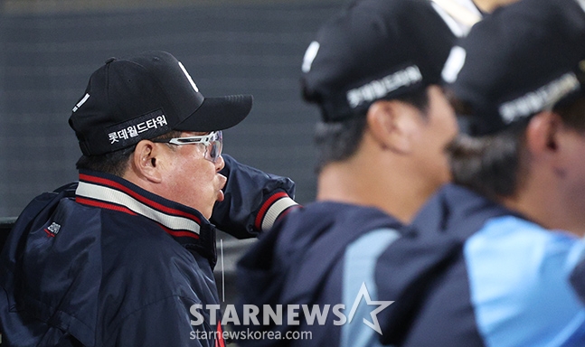 [포토] 김태형 감독 '입이 댓 발'