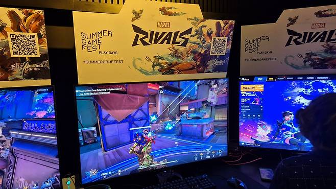 'SGF 2024' 현장에 위치한 넷이즈게임즈 '마블 라이벌즈' 시연 장면(사진=게임기자클럽 공동취재단).