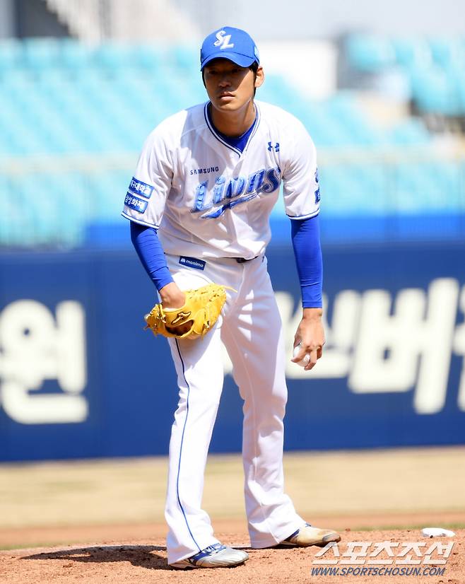 14일 대구 삼성라이온즈파크에서 열린 KBO리그 삼성과 롯데의 시범경기. 삼성 백정현이 숨을 고르고 있다. 대구=박재만 기자 pjm@sportschosun.com/2024.03.14/