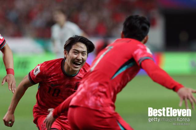 11일 오후 8시, 서울에 위치한 서울 월드컵경기장에서 2026 국제축구연맹(FIFA) 월드컵 아시아 지역 2차 예선 최종 라운드 대한민국-중국전이 벌어졌다. 경기 결과는 1-0, 한국의 승리였다. 한국은 후반 16분 이강인의 선제골을 잘 지켜 승전고를 울렸다. 이로써 한국은 2차 예선 5승 1무 무패로 3차 예선에 등반했다. 반면 중국은 한국에 패하며 탈락 위기에 몰렸다. 중국은 태국-싱가포르전의 결과에 따라 다음 라운드 진출이 불가할 수 있다.