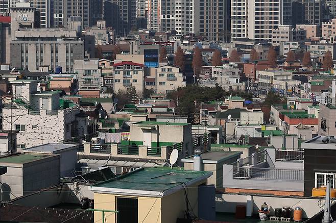 “전세 싸긴한데 계약은 못하겠어요”…절반이 역전세, 서울 빌라 ‘수난시대’