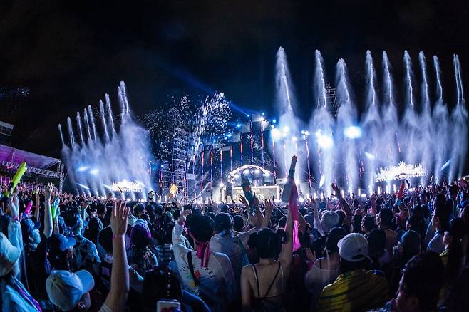 워터밤 2023 모습. /이룸컴퍼니 제공