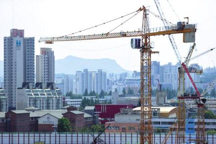 서울의 한 아파트 공사현장 모습. 사진은 기사 내용과 무관 [연합]