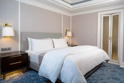 The Westin Surabaya Introduces the Next Generation Heavenly® Bed (PRNewsfoto/The Westin Surabaya and Four Points by Sheraton Surabaya, Pakuwon Indah)