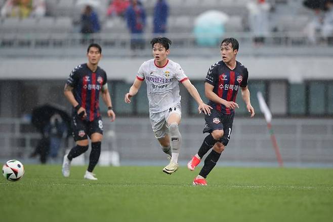 강원 vs 수원FC. ⓒ 프로축구연맹