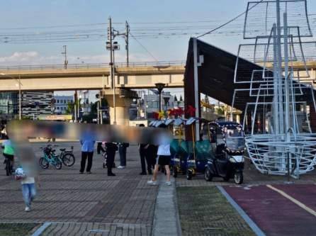 깡통열차 운전자 A씨는 시민들의 신고를 받은 경찰이 현장에 출동하자 영업을 멈췄다. 사진 독자