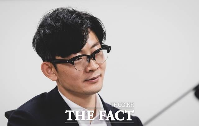 박 의원은 최근 북한의 오물풍선 도발 의도를 묻자 "관심 끌기와 국내 사회 혼란 조성이다. 웬만한 미사일 도발로는 우리 국민과 세계가 관심을 가져주지 않기 때문"이라며 "우리가 그들의 의도에 놀아나지 말아야 한다"고 말했다. /배정한 기자