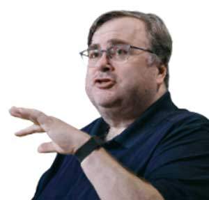 리드 호프먼 링크드인 창업자스탠퍼드대 심볼릭시스템스, 옥스퍼드대 철학 석사, 전 링크드인 최고경영자(CEO), 오픈AI 공동 설립