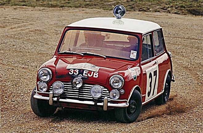 전투적 호르몬을 발산하며 1964년 몬테카를로랠리에서 우승한 MINI [사진출처=MINI]