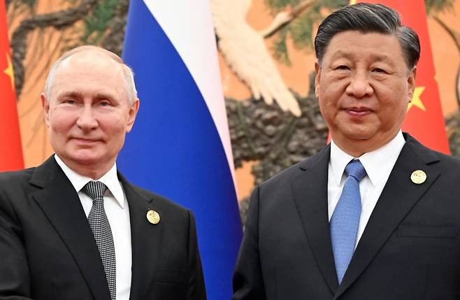 블라디미르 푸틴 러시아 대통령(왼쪽)과 시진핑 중국 국가주석. [AP]