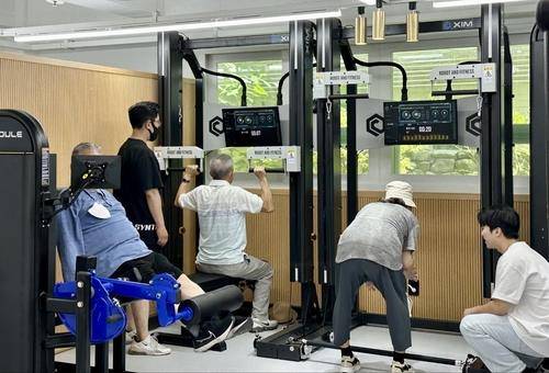 서울시 강남구 어르신 전용 '스마트 피트니스 센터' 기사 내용과 직접 관련 없음.[강남구 제공. 재판매 및 DB 금지]