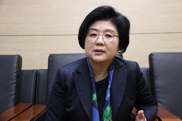 20일 숙명여대 제21대 총장으로 당선된 문시연 숙대 프랑스언어·문화학과 교수. 연합뉴스