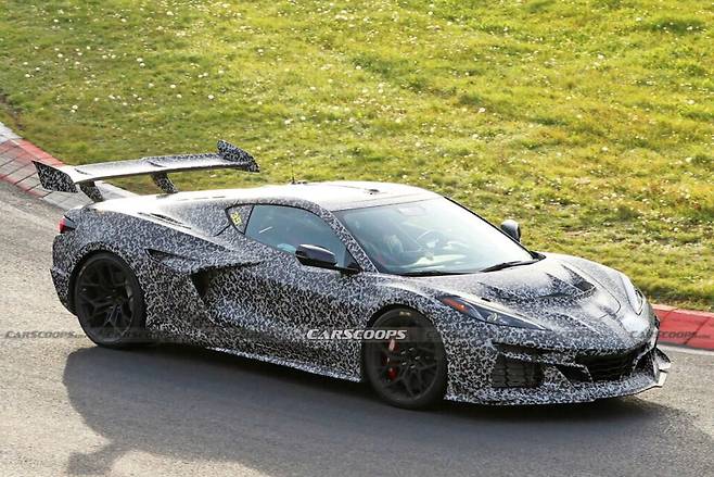 사진 : 쉐보레 콜벳 ZR1 테스트카 (출처=Carscoops)