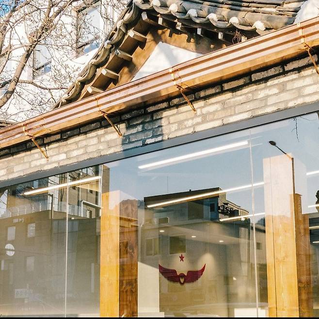 인텔리젠시아 서촌 매장 전경. [인텔리젠시아 SNS 캡쳐]