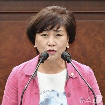 허윤옥 부의장 당선인.(김해시의회 제공)