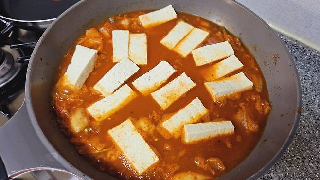 20240624_201039.jpg 저녁은 김치찌개에 한잔