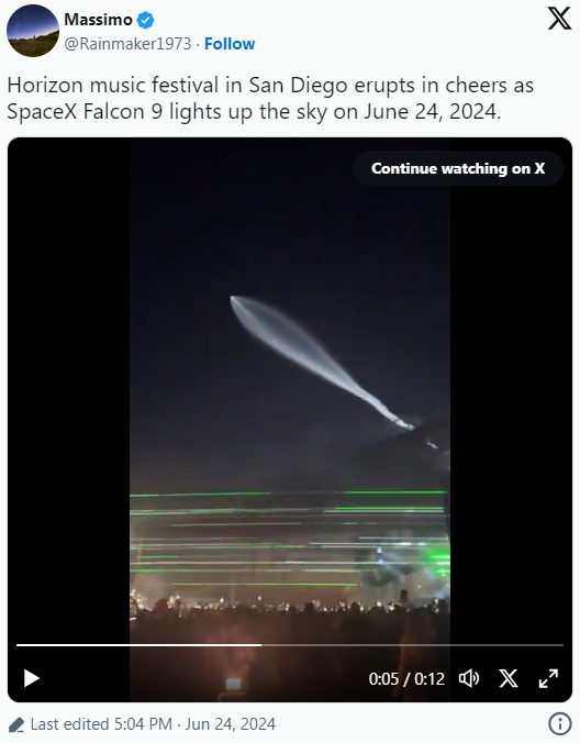 스페이스X는 24일(현지시간) 저녁 캘리포니아 반덴버그 우주군정거장에서 팔콘9 로켓에 스타링크 인터넷 위성 20개를 실어 쏘아올렸다. 샌디에이고에서 포착된 발사 모습. 엑스 캡처