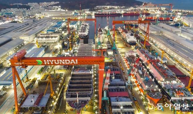 현대중공업 울산조선소 전경. 동아일보DB