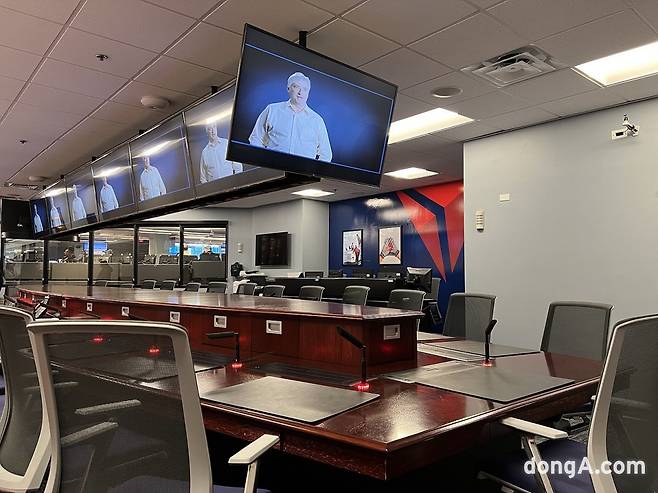 델타항공 OCC 회의실. 비상상황 발생 시 경영진들이 이 회의실에 모여 후속조치를 논의하고 실행한다.